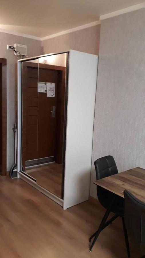 Apartment Sea Tower Khimshiashvili 15 バトゥーミ エクステリア 写真