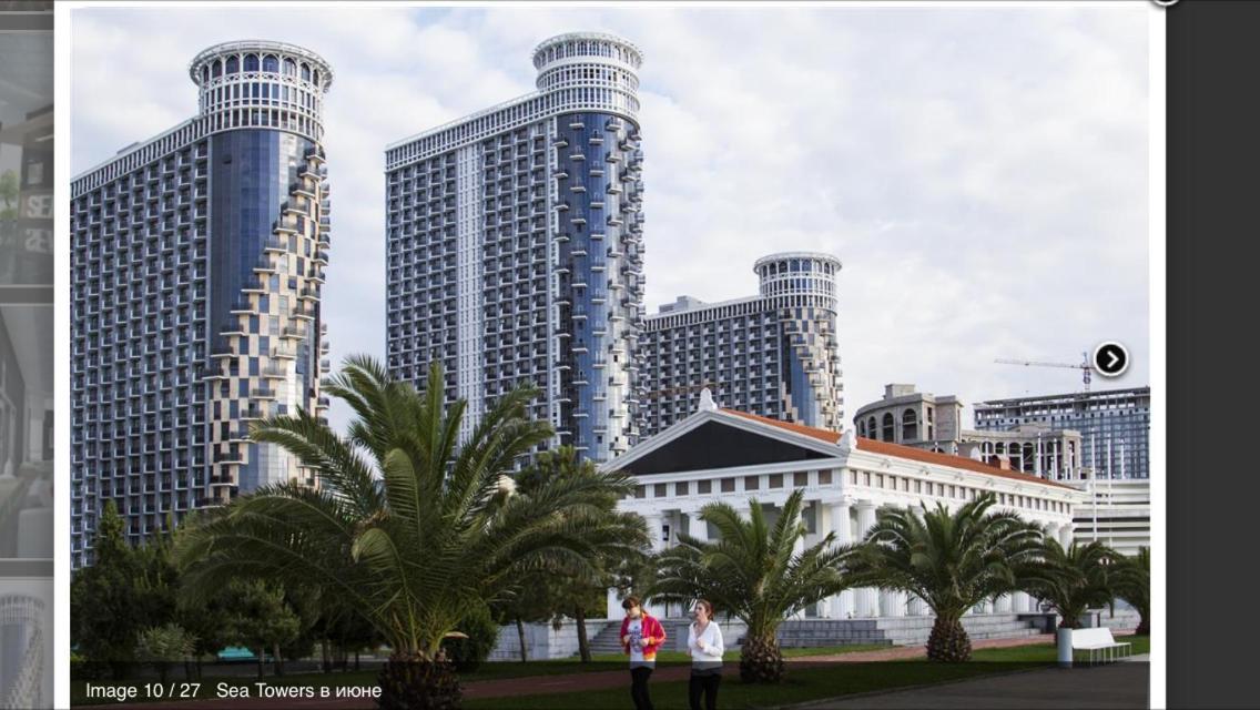 Apartment Sea Tower Khimshiashvili 15 バトゥーミ エクステリア 写真